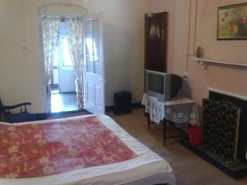 Old - Main Bellevue Heritage Hotel دارجيلنغ المظهر الخارجي الصورة